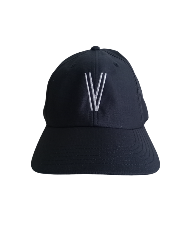 Gorra VIRUS de color negro y gris para Beach Playa